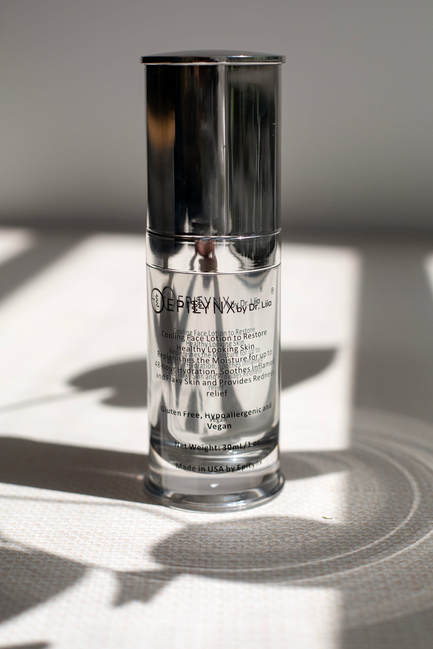 Lightweight Face Moisturizer for Sensitive & Dry Skin – Calming Hydrating Cream |The Trendora Vault||