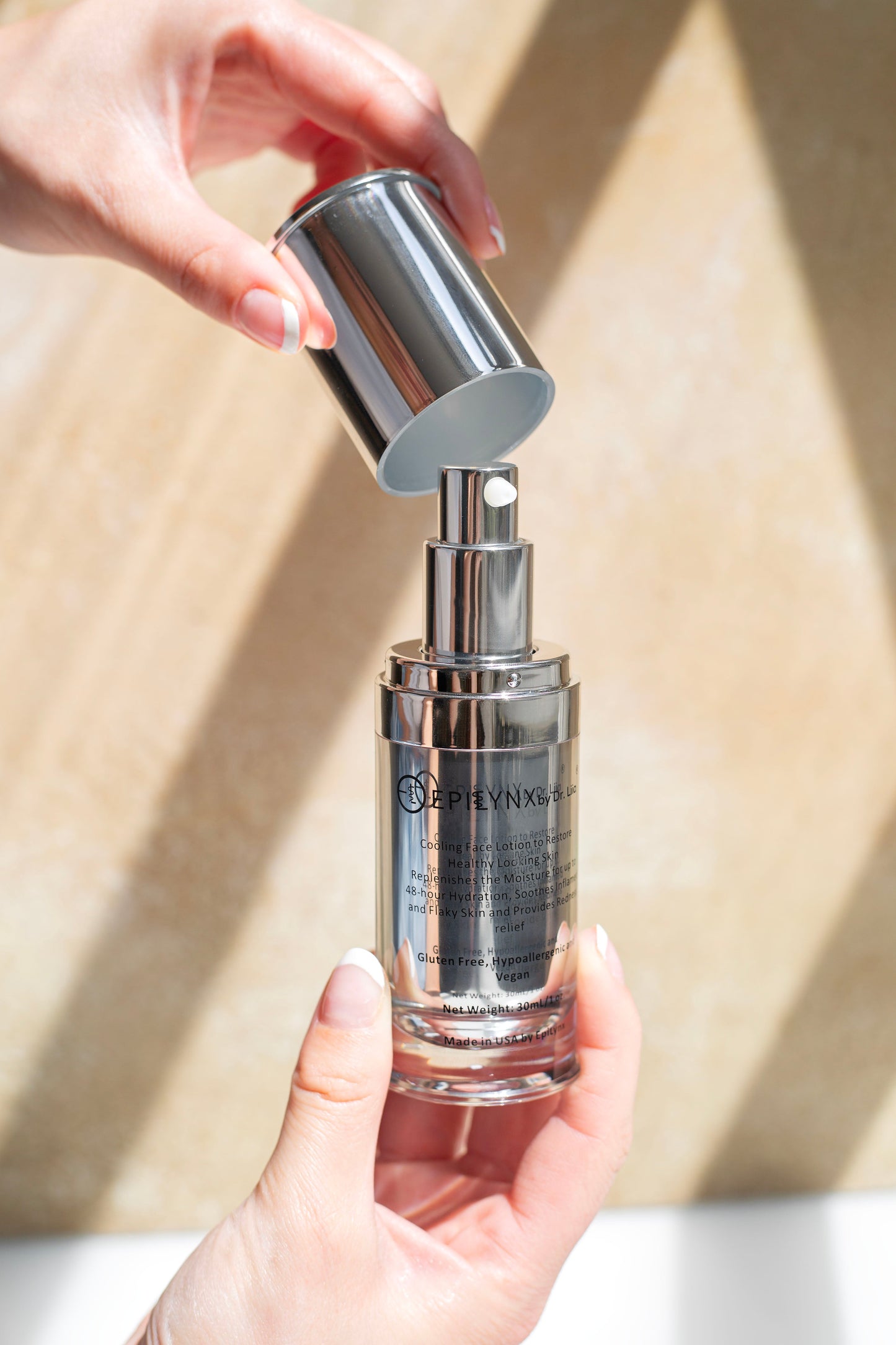 Lightweight Face Moisturizer for Sensitive & Dry Skin – Calming Hydrating Cream |The Trendora Vault||