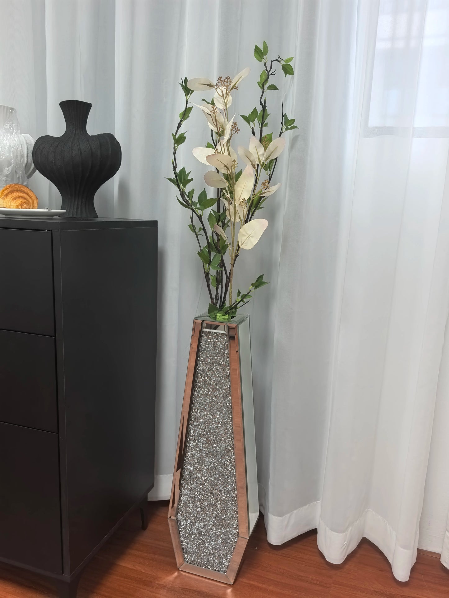 68CM Crushed Diamond Mirrored Floor Vase – Silver Crystal Glass Vase for Pampas Grass & Artificial Flowers, 2 Decorative Shapes |The Trendora Vault|